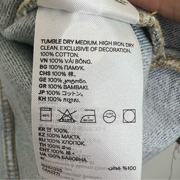 H&M Blue Long Sleeve Oversized Slouchy Boxy Denim Jacket Size Large - Picture 11 of 11